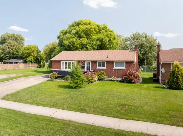 Niagara Falls, ON L2G 5C5,7400 Merritt AVE