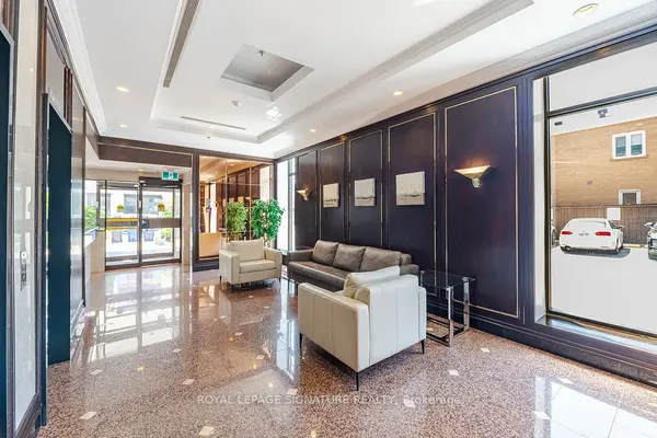 Toronto C04, ON M6B 1Z1,500 Glencairn AVE #309