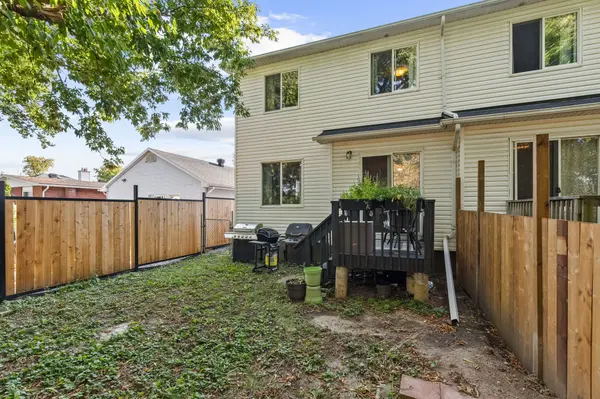 Hunt Club - South Keys And Area, ON K1V 7X6,1991 Banff AVE