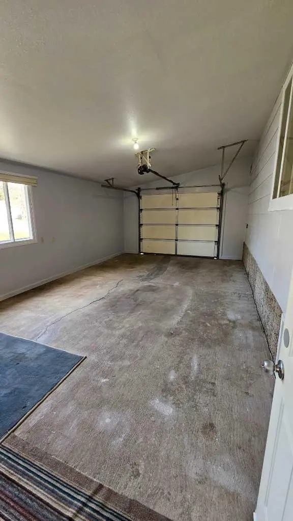 Milk River, AB T0K 1M0,112 4 AVE NE