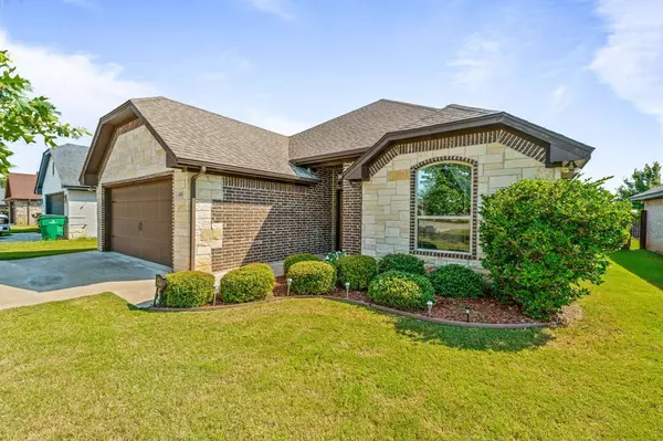 Granbury, TX 76049,449 Silverton Drive