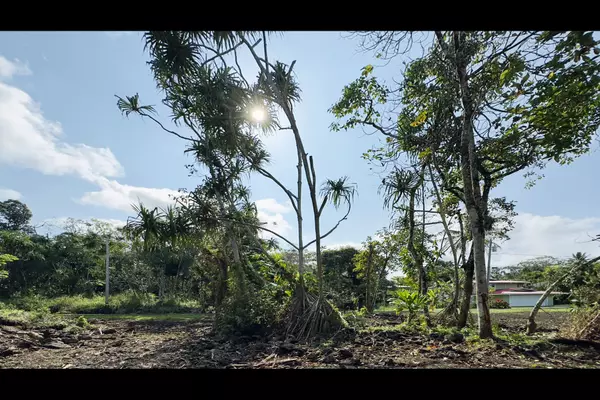 PUHI ST, Pahoa, HI 96778