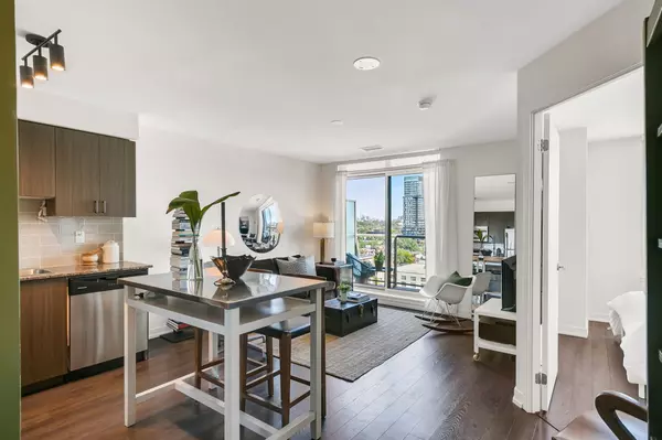 Toronto W02, ON M6H 4K5,812 Lansdowne AVE #1304