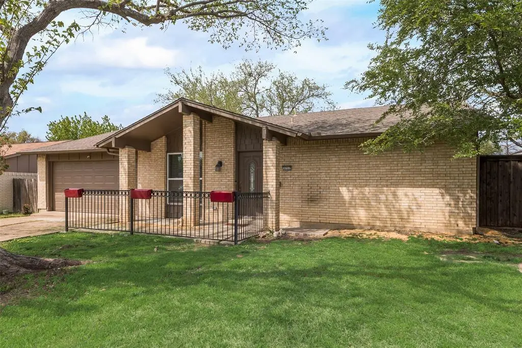 Irving, TX 75062,3717 Canary Drive