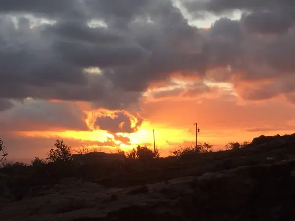 Ocean View, HI 96737,92-8831 LANIKAI DR