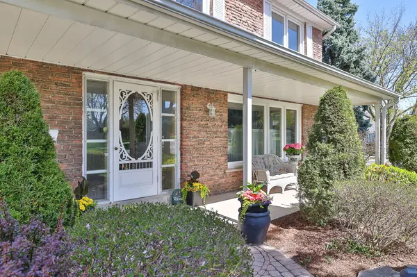 Mississauga, ON L4Y 3P9,3545 Twinmaple DR