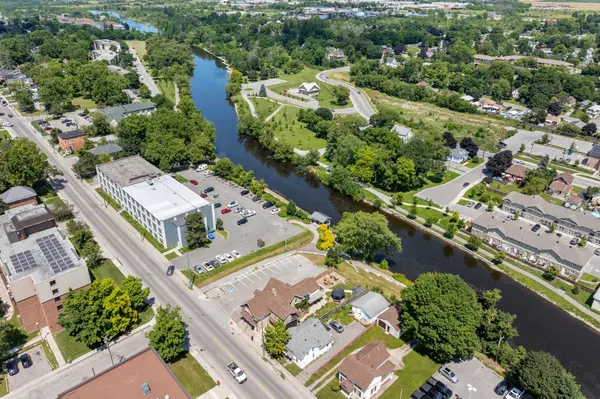 Kawartha Lakes, ON K9V 4A5,104 William ST N