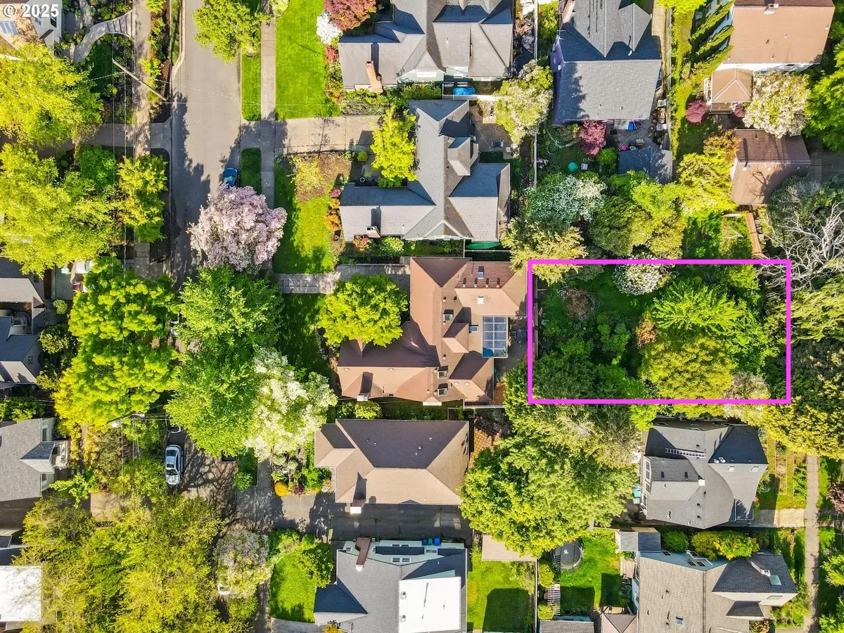 Portland, OR 97214,SE CLAY ST