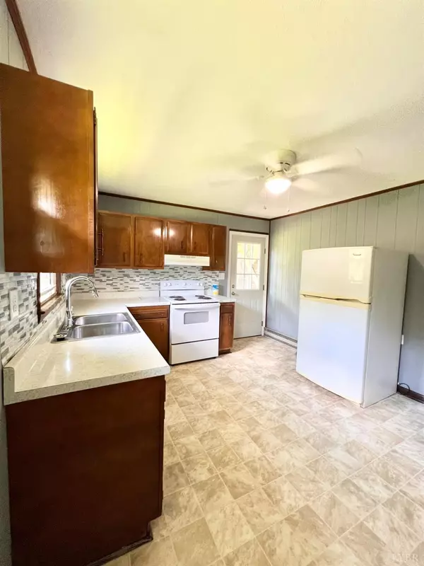 Monroe, VA 24574,2785 Pera RD