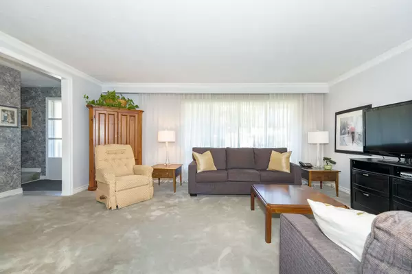 Toronto E10, ON M1C 2M7,69 EAST WILLOW Gate