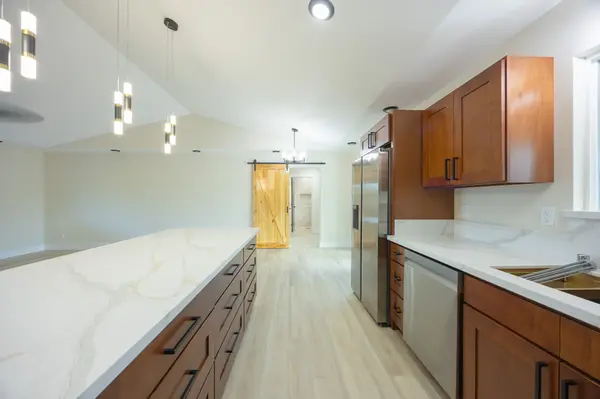 Keaau, HI 96749,15-1663 16TH AVE