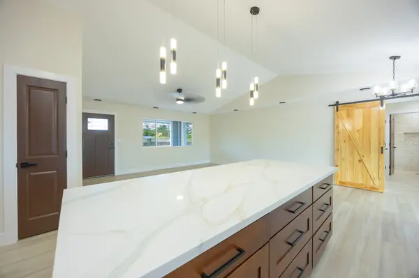 Keaau, HI 96749,15-1663 16TH AVE