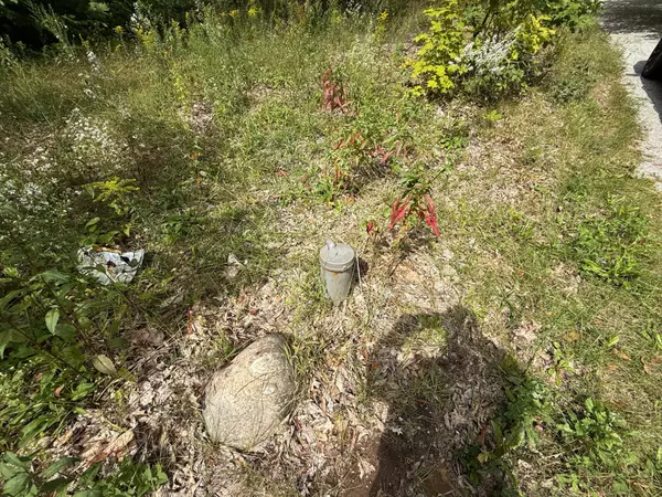 Tiny, ON L9M 0B9,162 Farlain Lake RD W