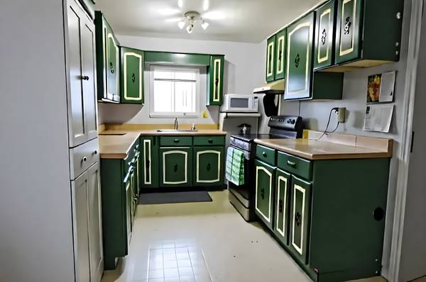 34 Queen ST, Grey Highlands, ON N0C 1H0