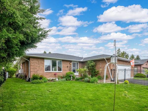 8 Brintnell BLVD, Brighton, ON K0K 1H0