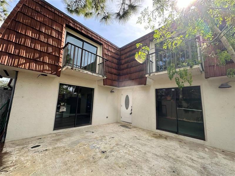 2095 White Pine Cir #A, Greenacres, FL 33415