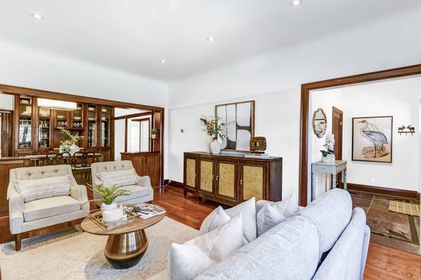 157 Colbeck ST, Toronto W02, ON M6S 1V8