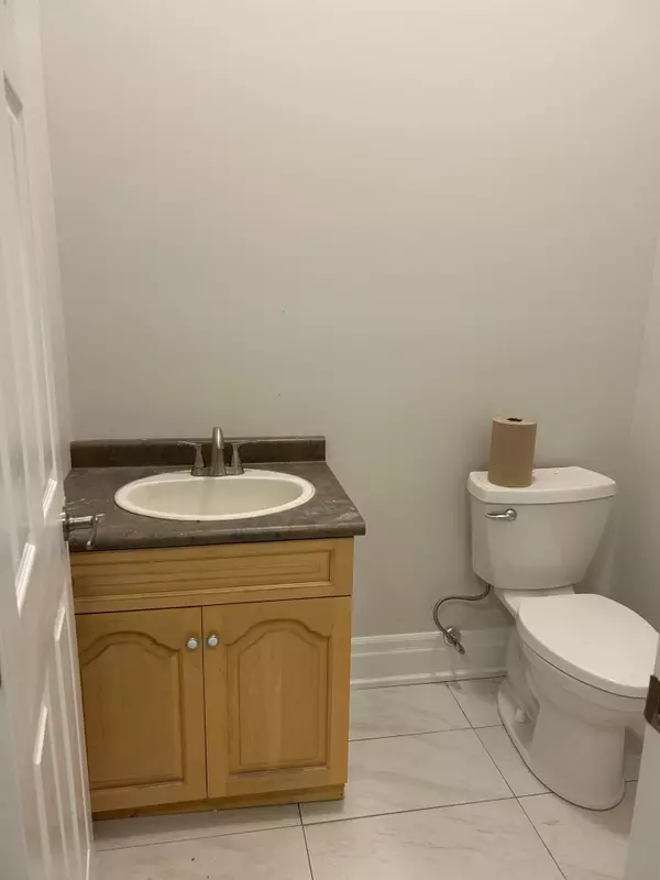 Blandford-blenheim, ON N0J 1S0,66 Albert ST W #2