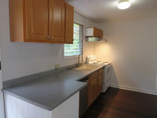 Hilo, HI 96720,54 DERBY LN