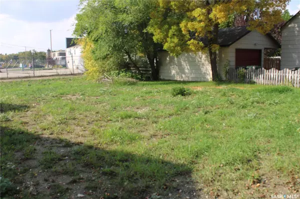 Yorkton, SK S3N 3X8,258 Betts AVENUE