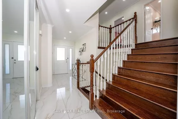 Brampton, ON L6V 2X7,229 Rutherford RD N