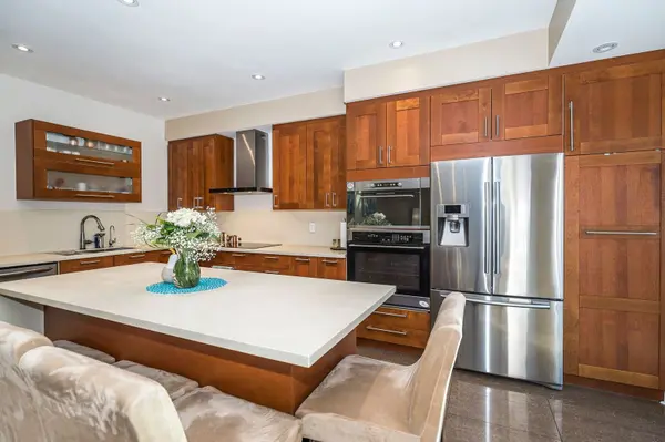 Pickering, ON L1V 6V7,174 Thicket CRES