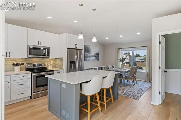 Colorado Springs, CO 80920,3735 Brisbane DR