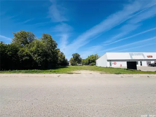 512 Main STREET, Moosomin, SK S0G 3N0