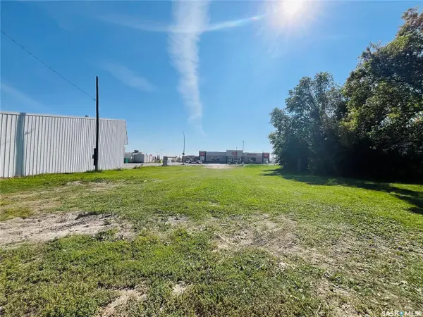 512 Main STREET, Moosomin, SK S0G 3N0