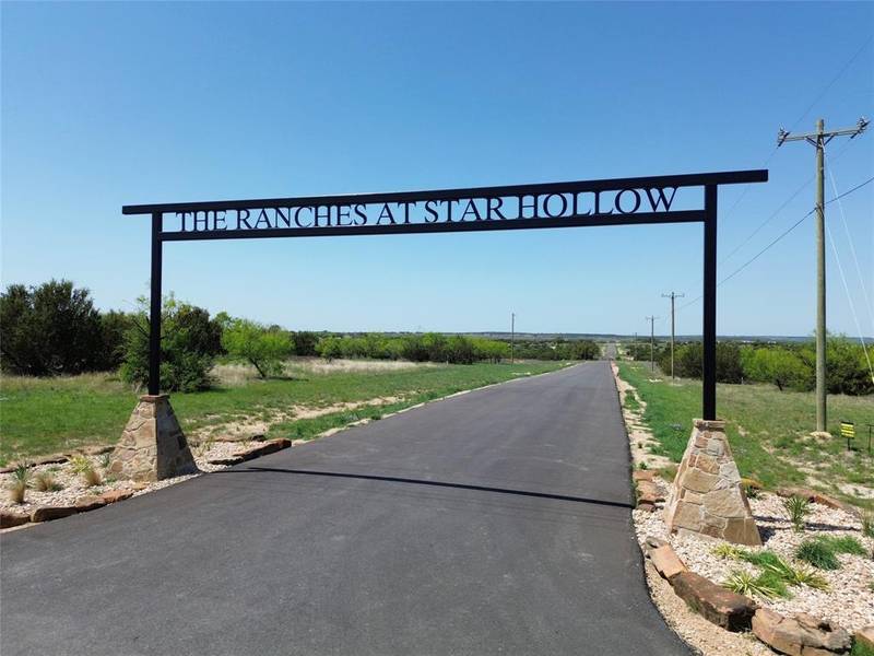 485 Hollow Drive, Lipan, TX 76462