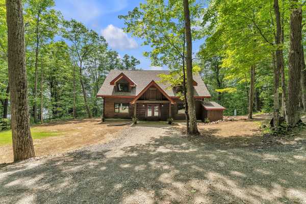 1120B Warrington RD, Frontenac, ON K0H 2P0