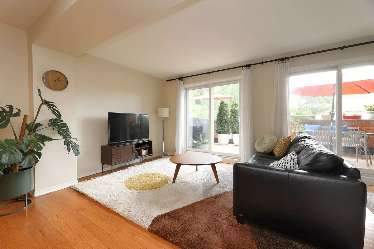 Toronto E06, ON M1N 4C9,34 Rodeo Pathway