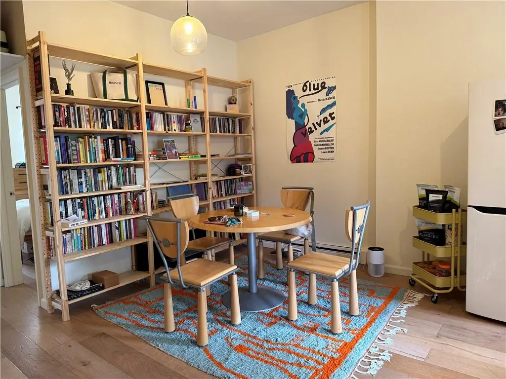 Brooklyn, NY 11205,42 Clermont AVE #3