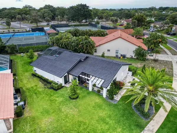 Boca Raton, FL 33498,19590 Sea Pines Way