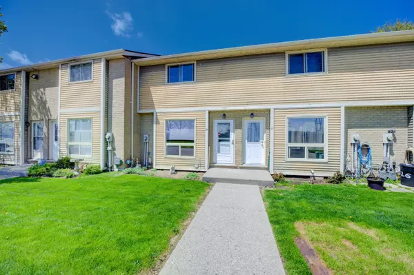 879 Parkinson RD #28, Woodstock, ON N4S 8S7