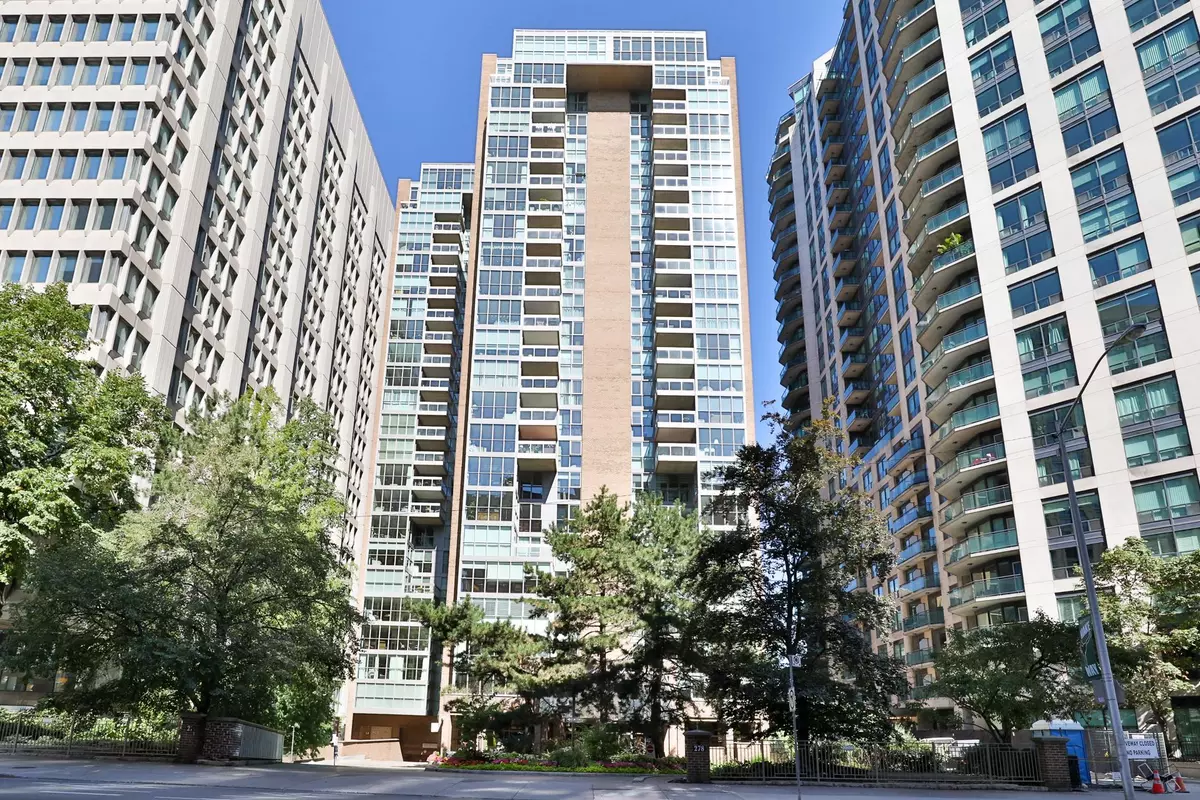 Toronto C09, ON M4W 3M4,278 Bloor ST E #807