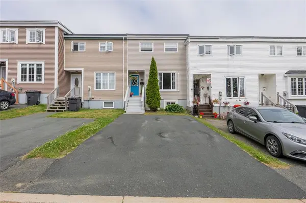 6 Tweedsmuir Place, Mount Pearl, NL A1N 2L8