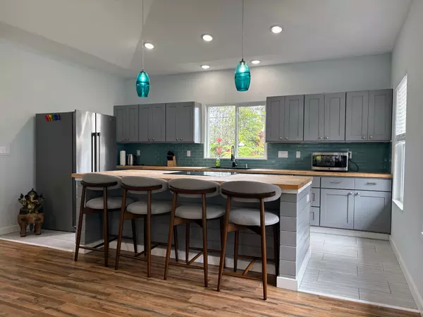 Volcano, HI 96785,11-3927 LIONA ST