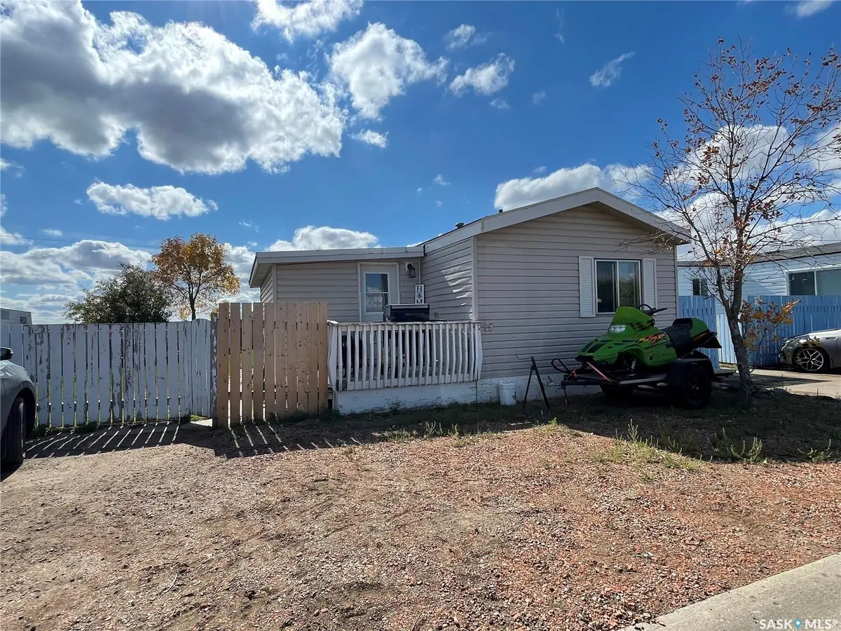 75 Jackson DRIVE, Kindersley, SK S0L 1S1