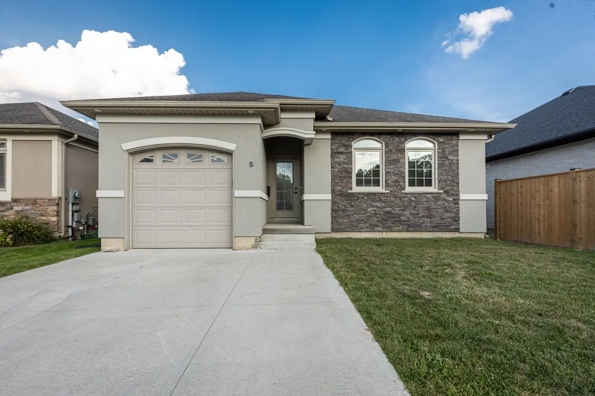 Tillsonburg, ON N4G 5X3,5 John Pound RD #5