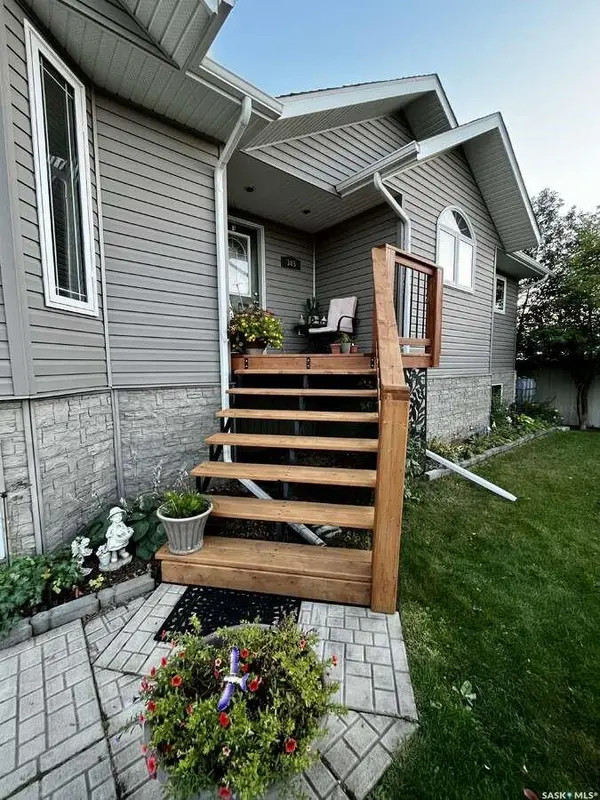 305 3rd STREET, St. Brieux, SK S0K 3V0