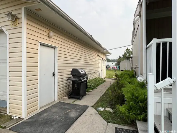 103 Main STREET W, Dorintosh, SK S0M 0T0