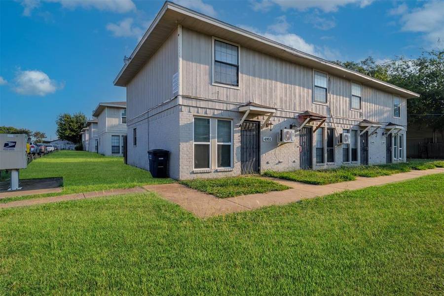 4951 Miller Avenue, Fort Worth, TX 76119