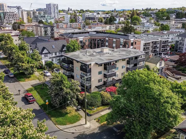 Victoria, BC V8V 3E9,1000 McClure St #206