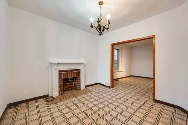 Toronto W03, ON M6N 1G7,33 Hounslow Heath RD