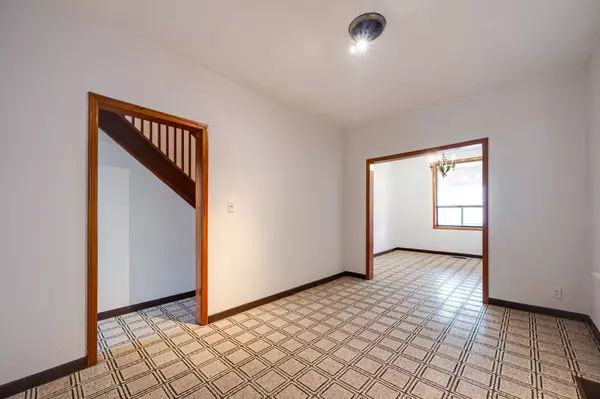 Toronto W03, ON M6N 1G7,33 Hounslow Heath RD