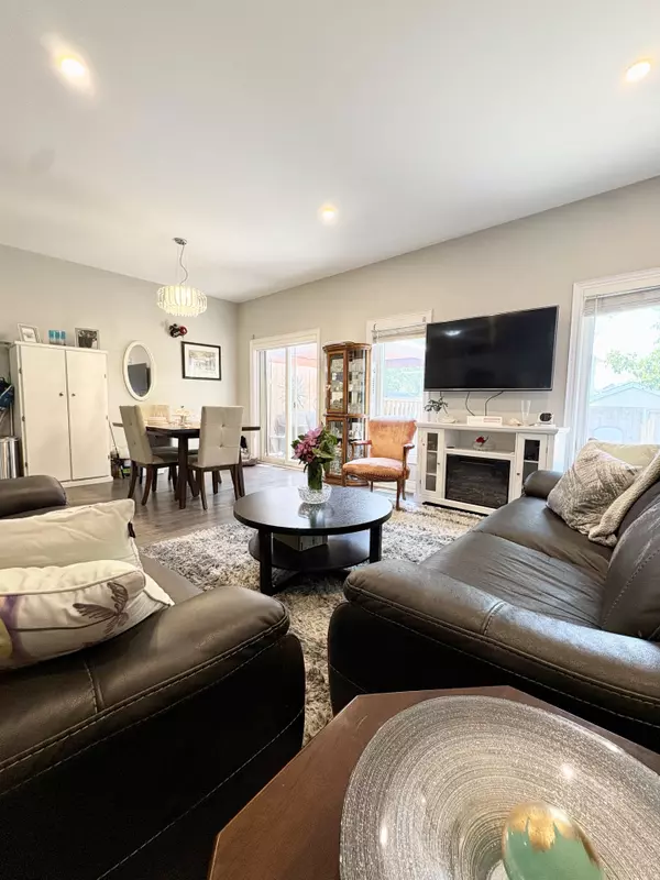 Thorold, ON L2V 3V8,9 Patricia ST