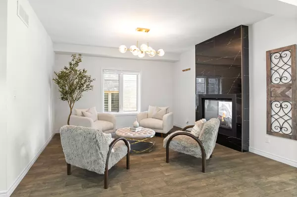 Kitchener, ON N2P 0G4,297 Blair Creek DR