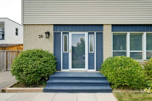 Brampton, ON L6V 2E8,36 Herkley DR