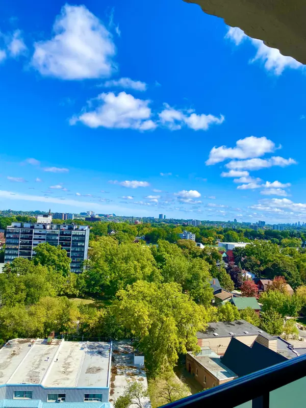 Toronto W04, ON M9N 3R9,2130 Weston RD #PH 2